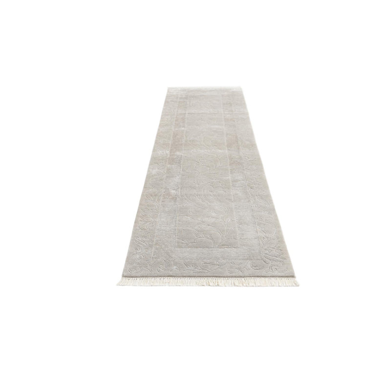 Runner Indira Gray Rug