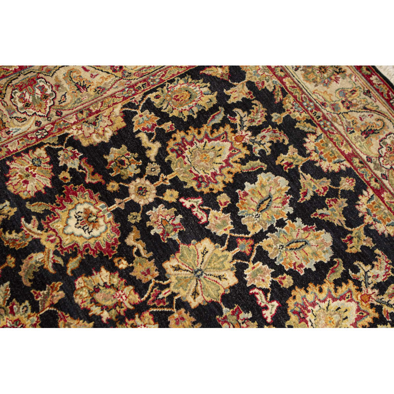 Tapis noir et crème noué à la main de haute qualité