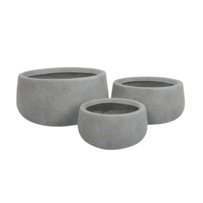 Fiber Clay Planter Set Of Three Gray
