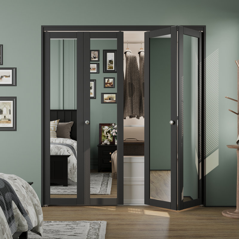 Porte pliante double en bois manufacturé 72 po x 80 po avec trousse de quincaillerie d'installation (garde-robe, garde-manger)