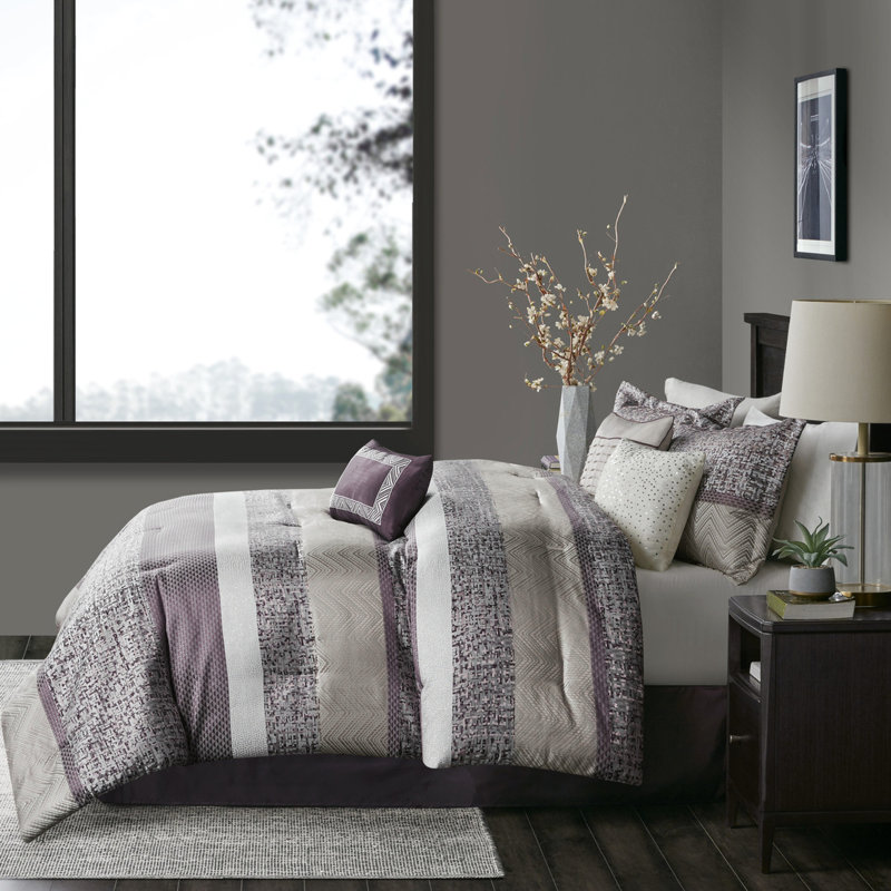 Édredon pourpre très grand - microfibre douce, motif à rayures, lavable pour le matériau, le motif et la machine, Mauve