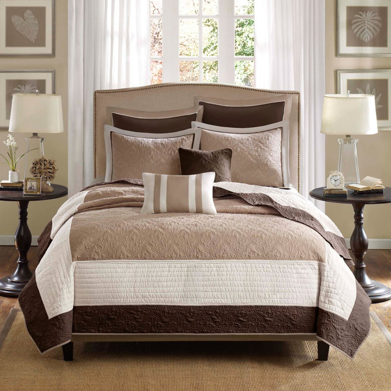 Courtepointe beige / double 7 pièces, coussins décoratifs Medallion Euro