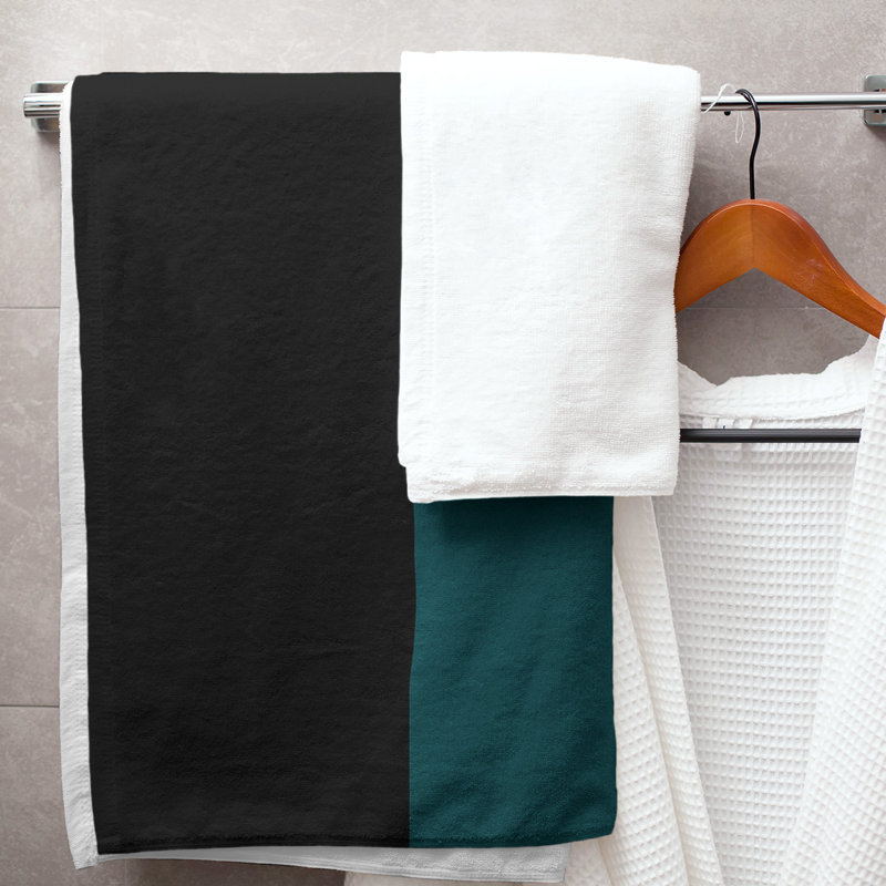 Bath Towel, Black/Pine Green