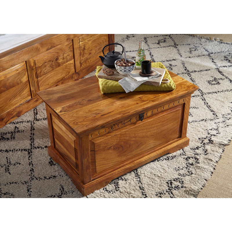Oxford Blanket Chest, Honey
