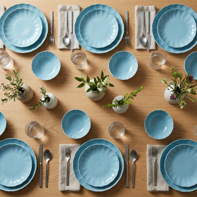 Service de table 100% porcelaine cannelée cannelée (service de 18 pièces pour 6 personnes)