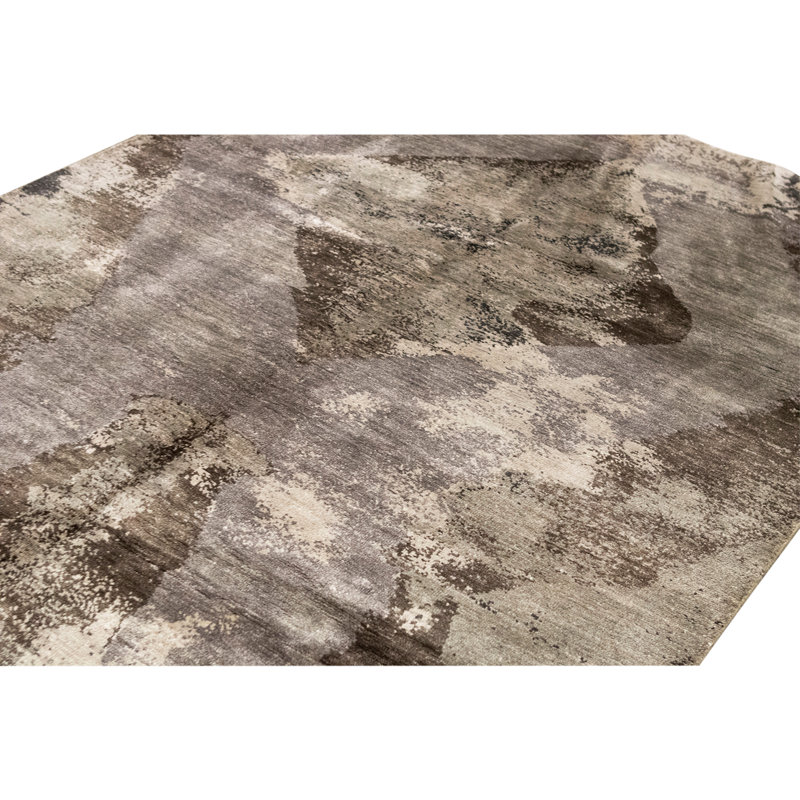 Hand Knotted Silk Area Rug in Light Brown And Nutmeg