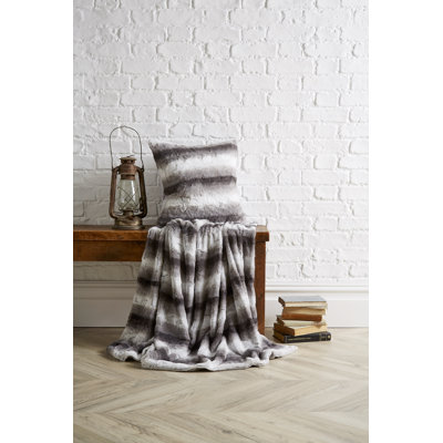 Whorton Polyester No Pattern Blanket/Throw