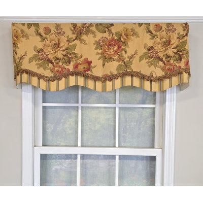 Dewsbury Glory Valance