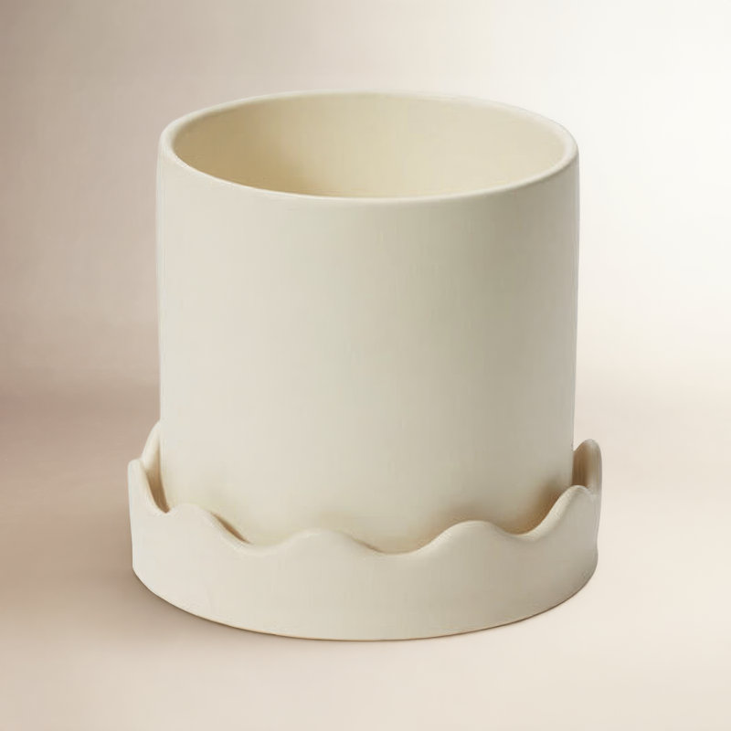 Winterview Pot with Saucer 7.5"x 7.25", Beige, 5.75" H x 6" W x 6" D