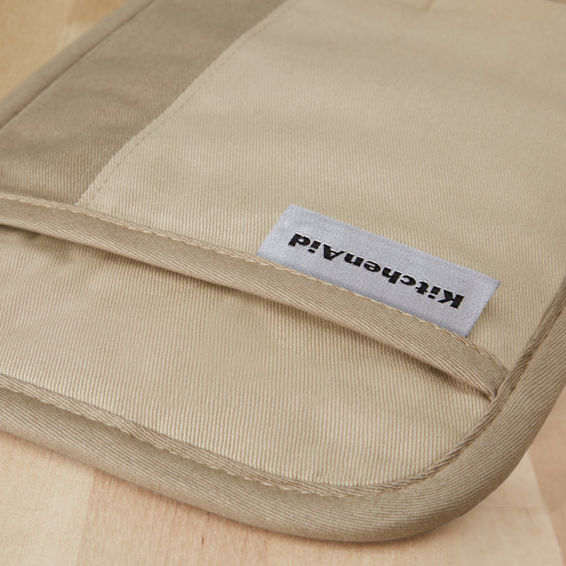 KitchenAid Beacon 2-Piece Potholder, Milkshake Tan/Beige