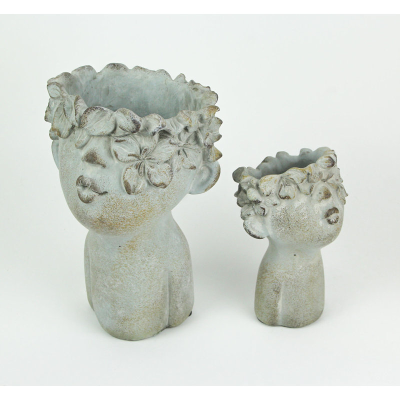 Furtek Statue Planter