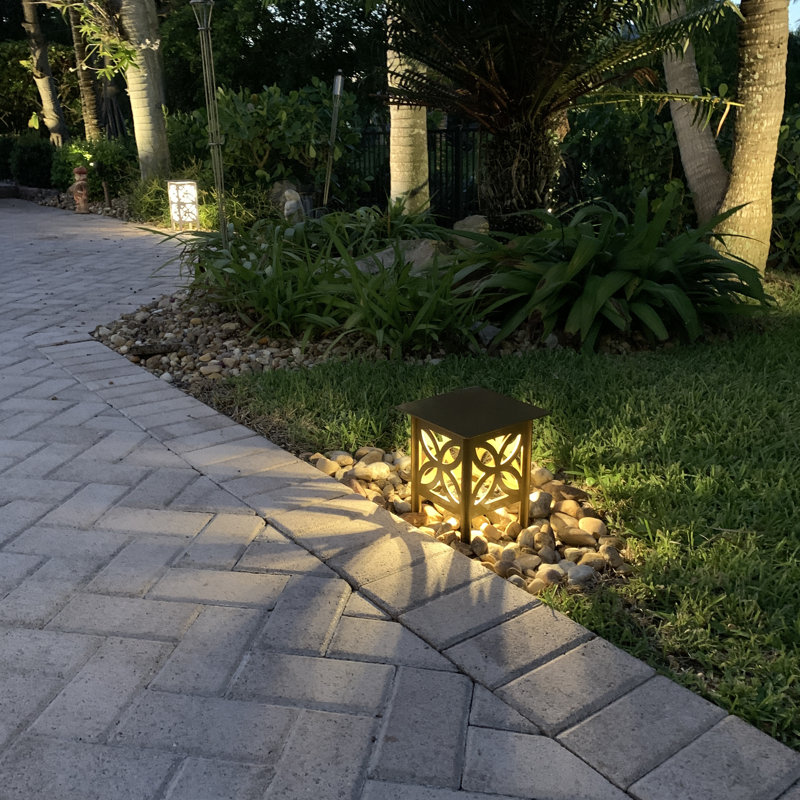 Low Voltage Integrated LED Metal Pathway Light, Black
