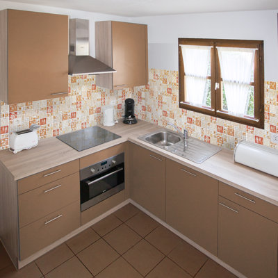 Panneau mural en vinyle l 38 po x l 19 po beige/rouge Falkirk 3D