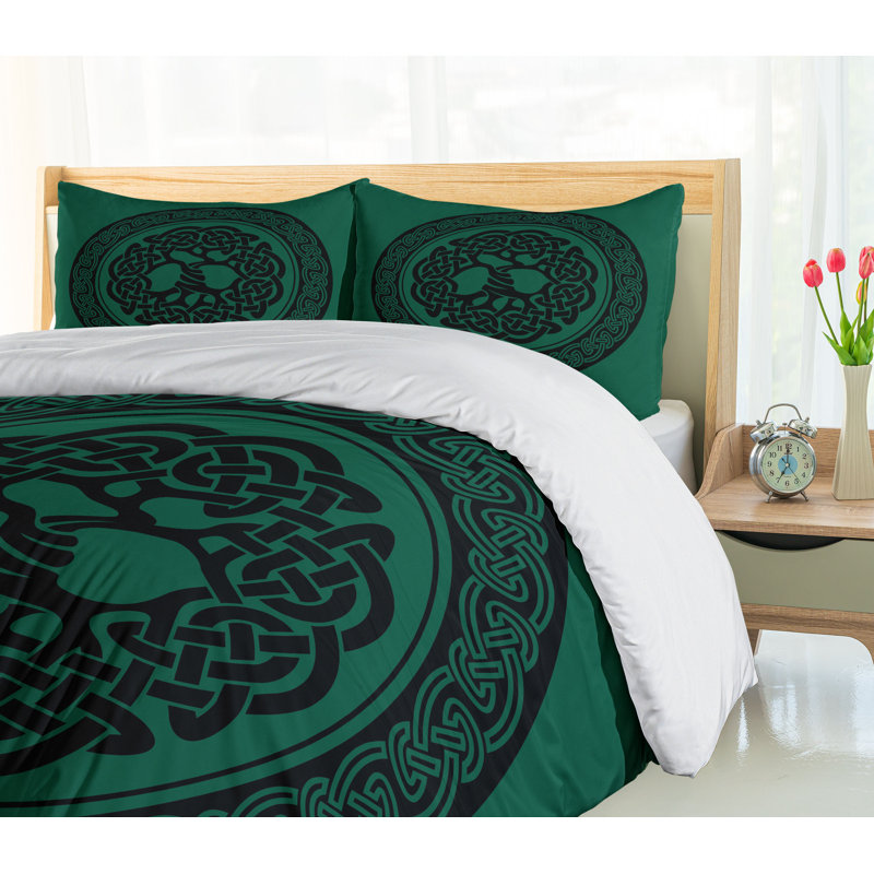 No Duvet Cover, California King Duvet Cover + 2 Standard Shams