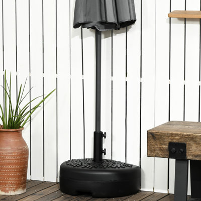 Demi-parasol noir pour patio - Remplissez avec de l'eau de 40 lb ou du sable de 46 lb, convient à divers poteaux, eau hypnotisante / sable noir de 46 lb, poteau de 1,5 po à 2 po, pelouse