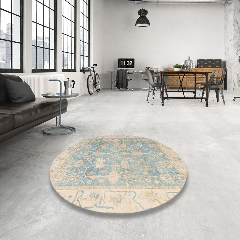 Oriental Indoor Rug, Round 4'