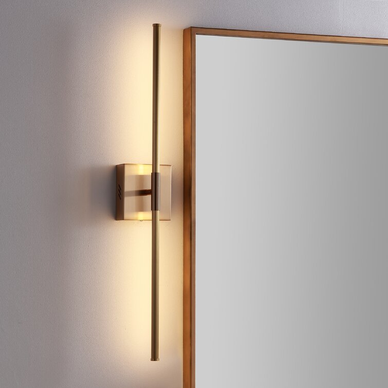 Gallatin Aluminum LED Armed Sconce