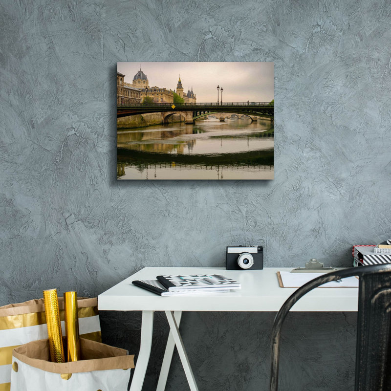 «Paris - Pont D'arcole Bridge» par Epic Portfolio, art mural sur toile, H 12 po x l 16 po x P 0,75 po