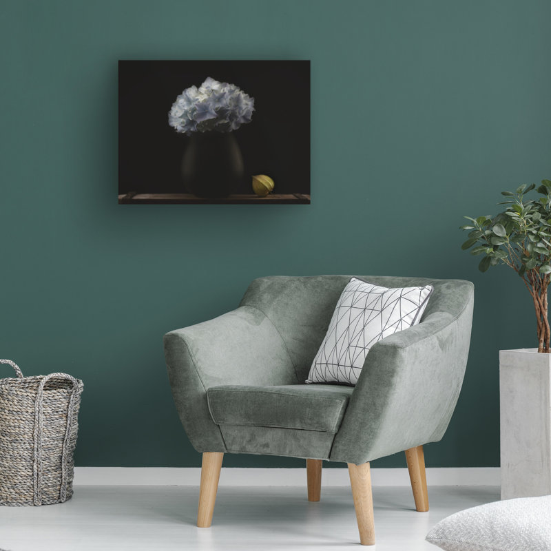 Art sur toile, hortensia et vase de Lotte Gronkja, H 14 po x l 19 po