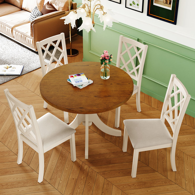 Ensemble repas pour quatre personnes, Noyer, Beige