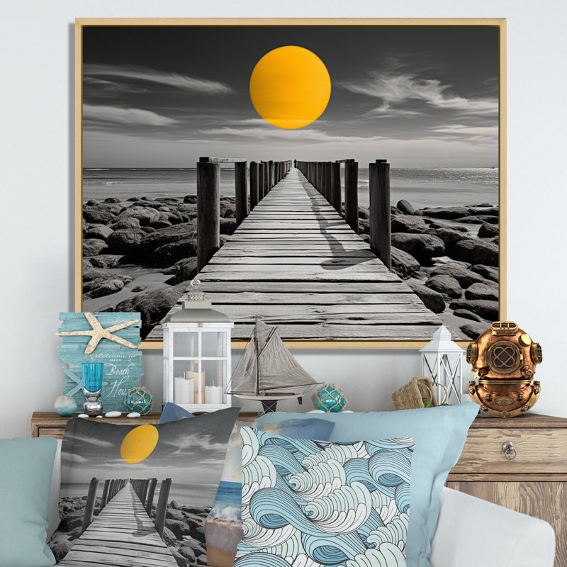Klavdiya Beach Pier Point de vue noir VI, H 30 po x l 40 po x P 1,5 po, Cadre naturel flottant