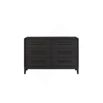La commode et la commode avec finition en bois et garniture étincelante combinent le luxe moderne avec le rangement de chambre à coucher peu encombrant