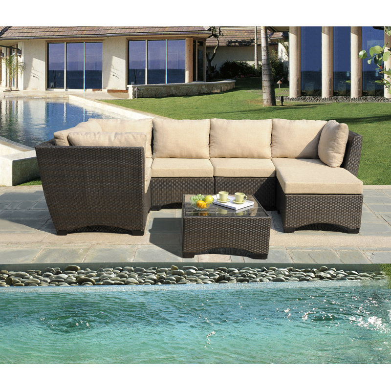 Dysart Set De 7 Sections En Rotin Avec Coussins, Marron foncé