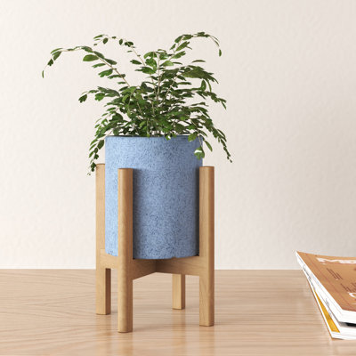 Akachi Pot Planter