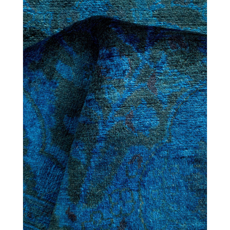 Fine Vibrance One-of-a-Kind 2' 6" X 9' 4" Hand Knotted Area Rug