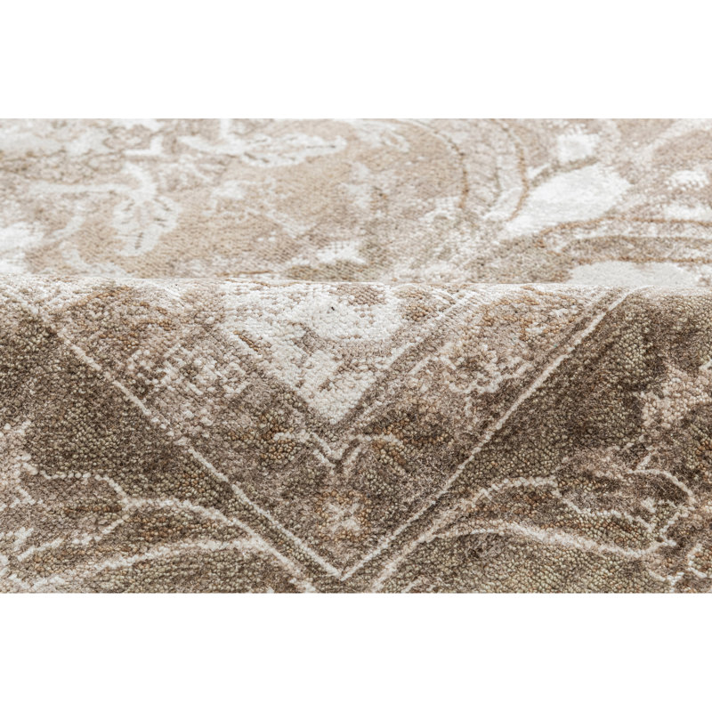 Area Rug, Rectangle 5' x 8'