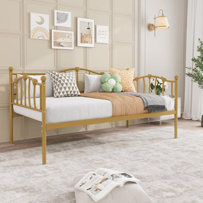 Twin Size Daybed, Sofa Bed Frame with Heart-Shaped Decoration and Steel Slat Support, Space-Saving, No Box Spring Needed, for Apartment, Living Room, Small Spaces, Pink