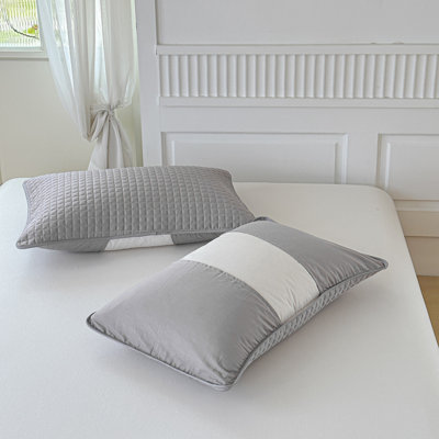 Quilted Pillow Sham - Half-enclosed - Gray