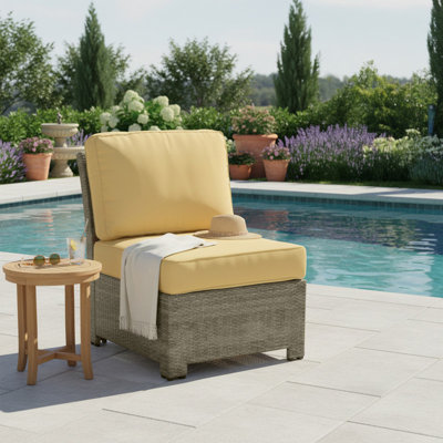 Fauteuil modulaire Cabo avec osier plat en saule et coussin en tissu Sunbrella pour sièges d'extérieur modulaires résistants aux intempéries (L 25 po x l 32,5 po x H 33 po)