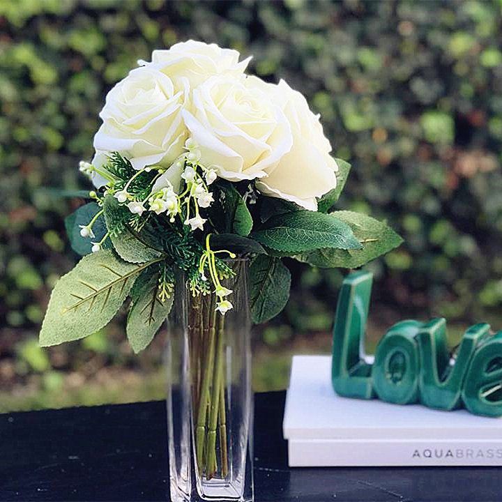 Arrangement floral rose, Non, Crème