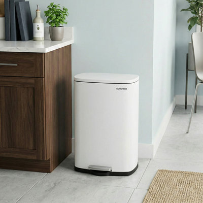 Poubelle à pédale en acier inoxydable 20 gallons résistante aux empreintes digitales avec poignée arrière