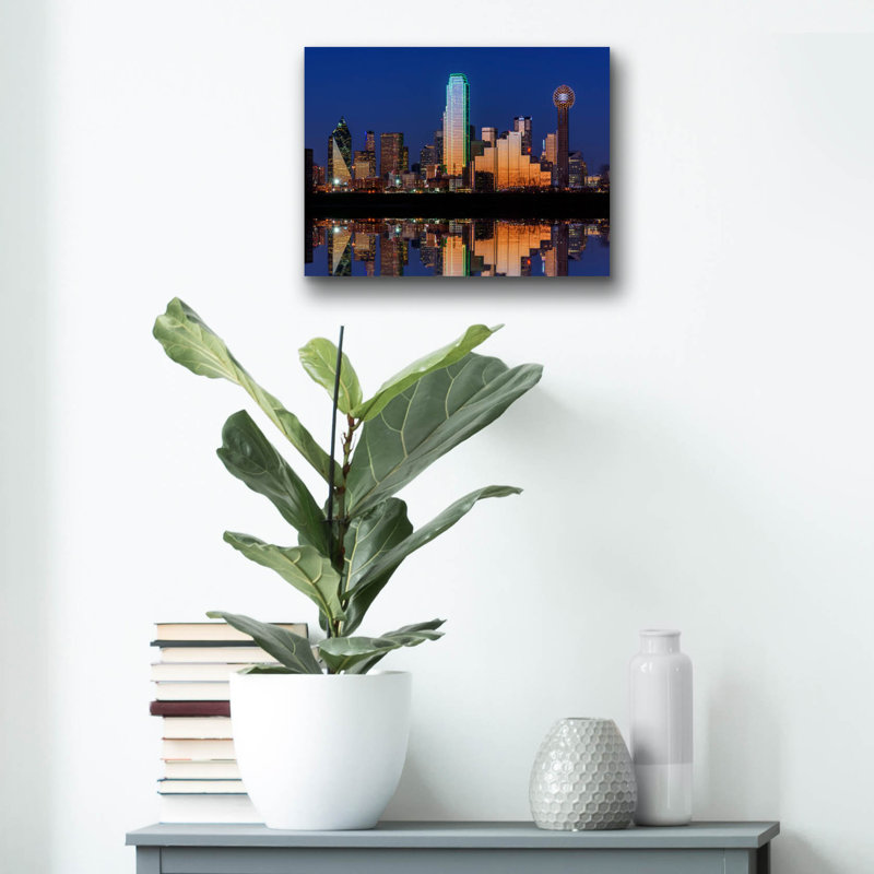 «Dallas Aglow» par Rick Berk, H 12 po x l 16 po x P 0,13 po