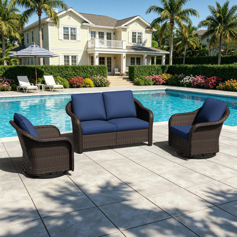 Ensemble de patio extérieur 3 pièces Alderwood en résine tressée PE, comprenant un canapé deux places et des fauteuils pivotants avec coussins bleus