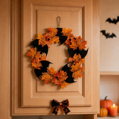 Halloween Maple Leaf Wreath with Bats – Artificial Autumn Garland for Front Door, Window & Party Decor