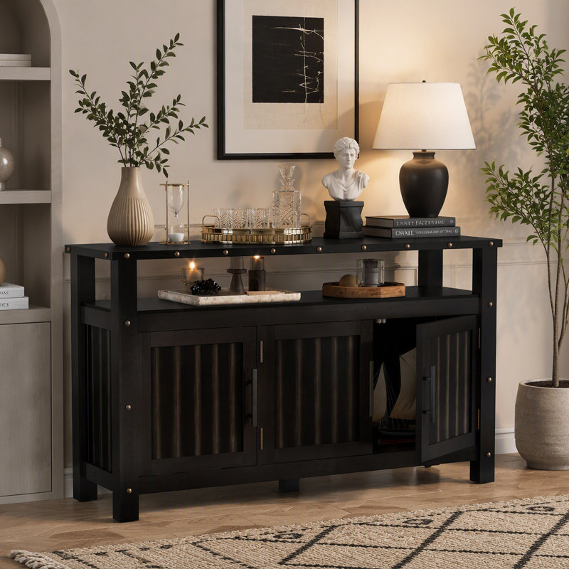 Buffet en bois avec rangement à 3 portes, poignées en métal et rivets métalliques apparents, Noir