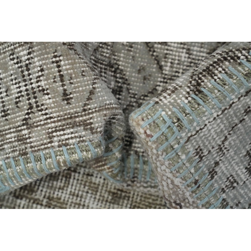 Elegant Patchwork Design in Soft Tones Round Area Rug 5x5