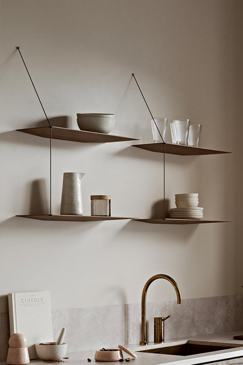 Stedge Shelves
