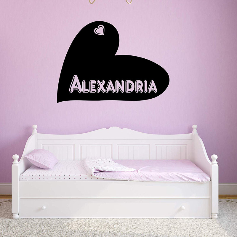 Décalcomanie murale personnalisée avec coeur Wheaton, H 17 po x l 22 po x P 0,01 po, Noir, Oui