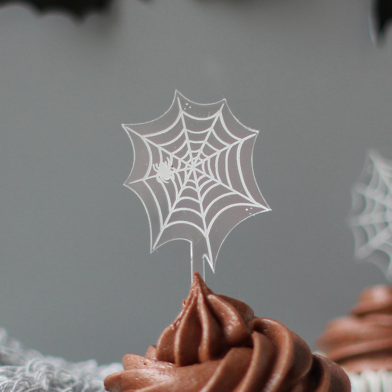 The Seasonal Aisle Kirk Cake Topper