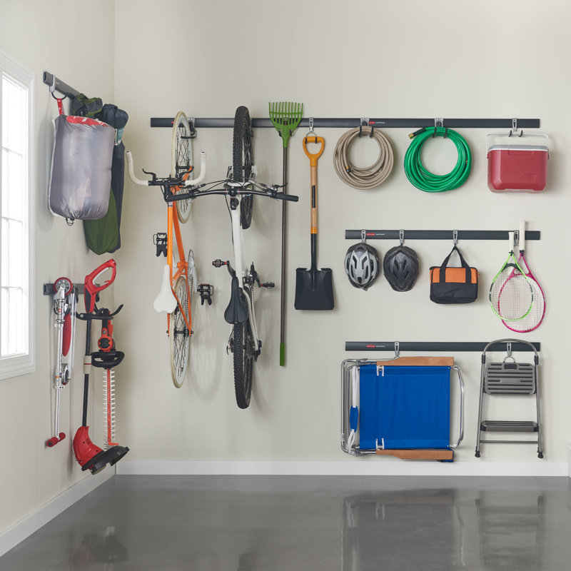 Rubbermaid Garage FastTrack Rail 24-Piece XL Kit, Black/Grey