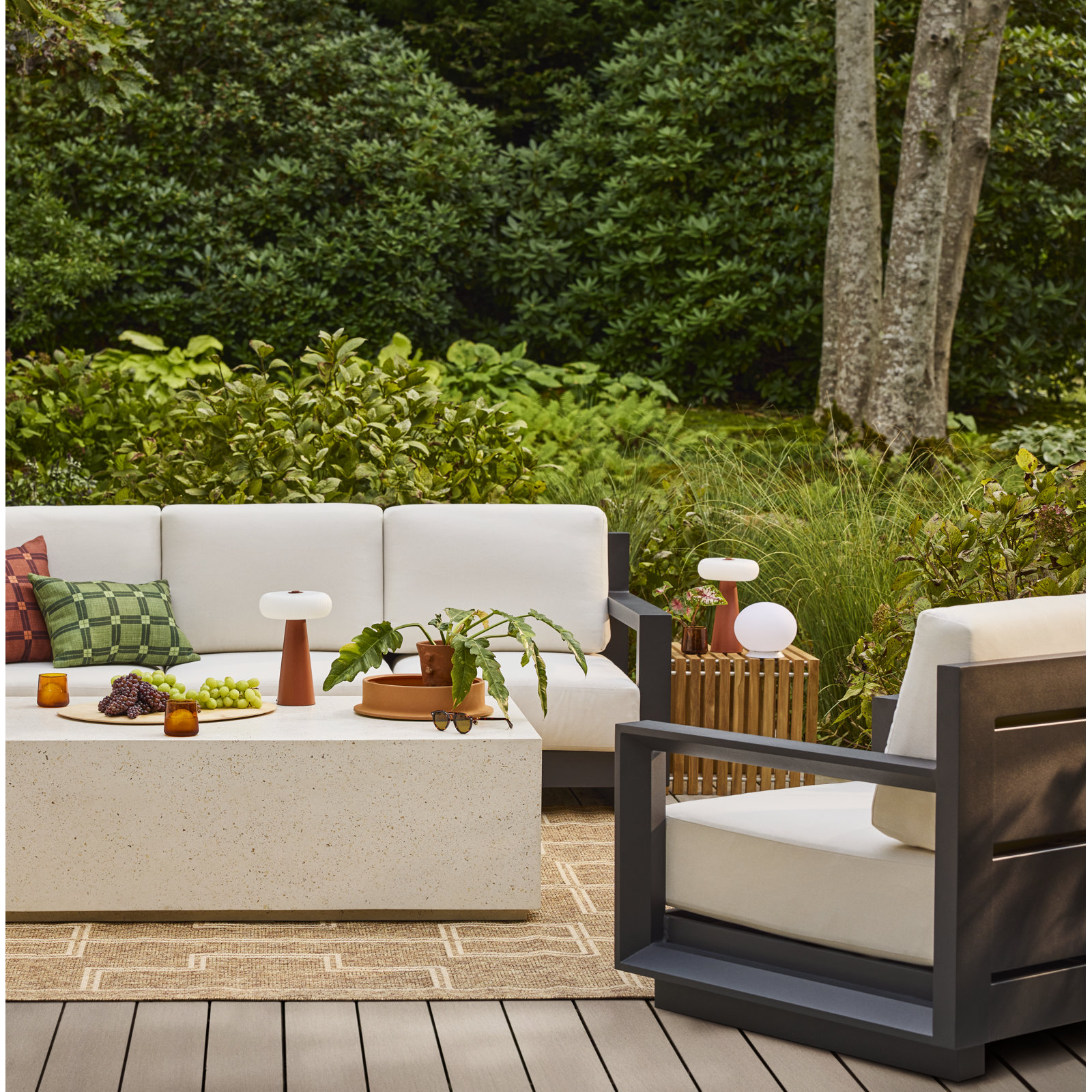 Aden Aluminum Outdoor Lounge Chair, Cream