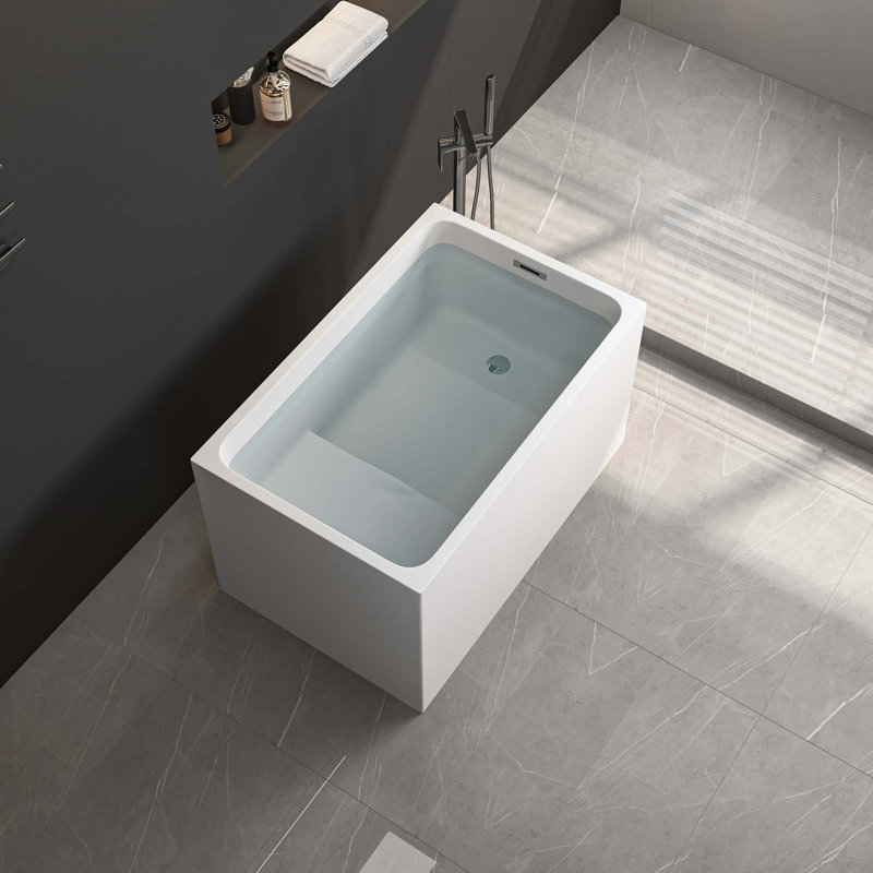 Acrylic Spacious Rectangle Shape Freestanding Bathtub With Chrome Overflow & Pop-Up Drain