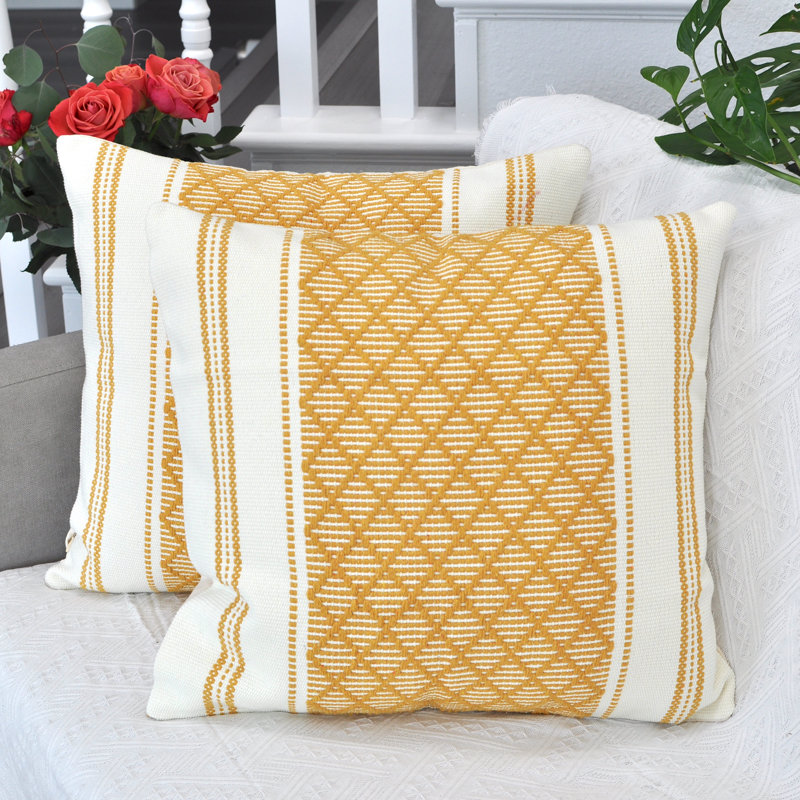 Dorothene Outdoor Indoor  Pillow Covers Geometric Checkered Pattern, Plaid Woven Cushion Covers Pillow Cases, 20" H x 20" W
