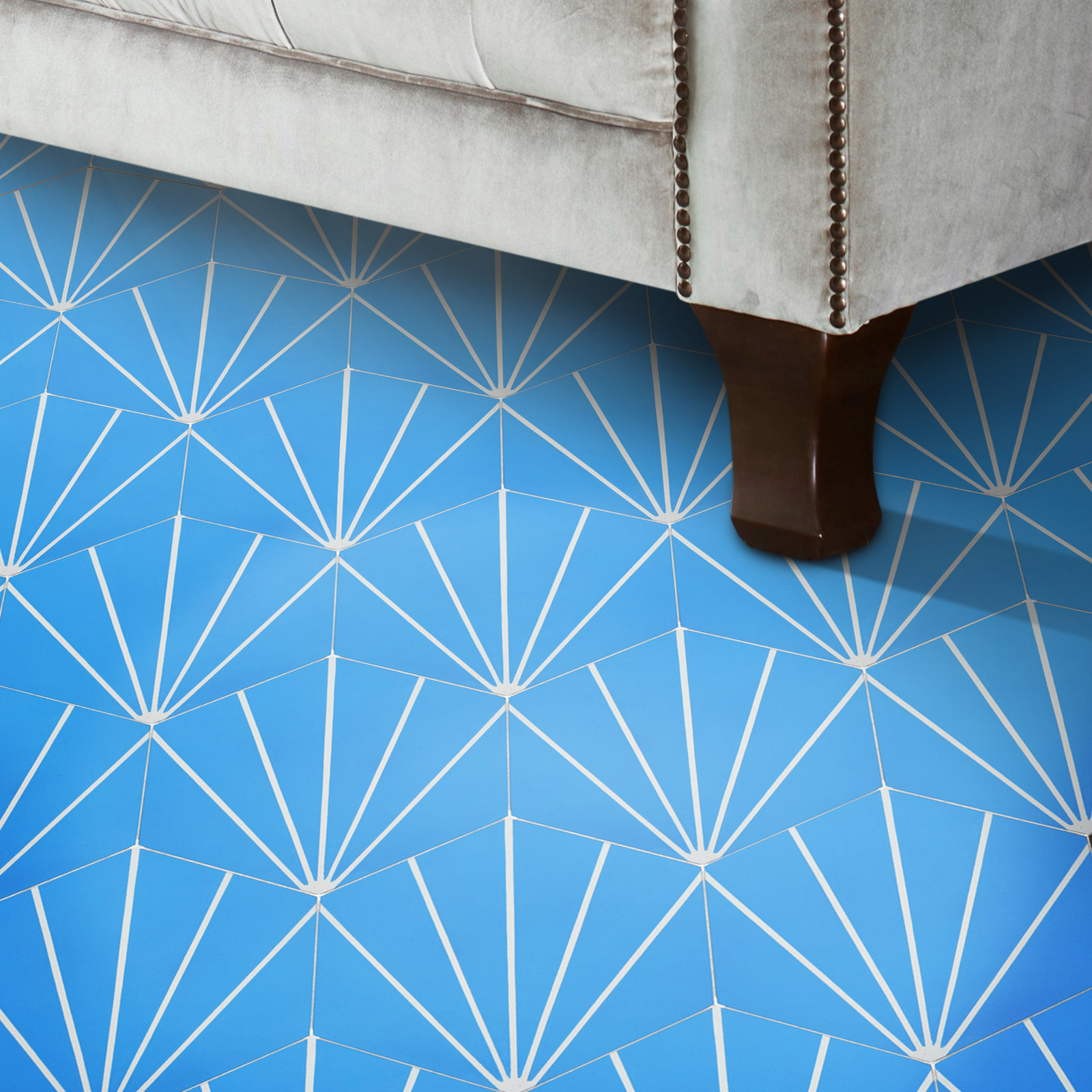 Menara 8" x 9" Cement Patterned Tile, Blue/White