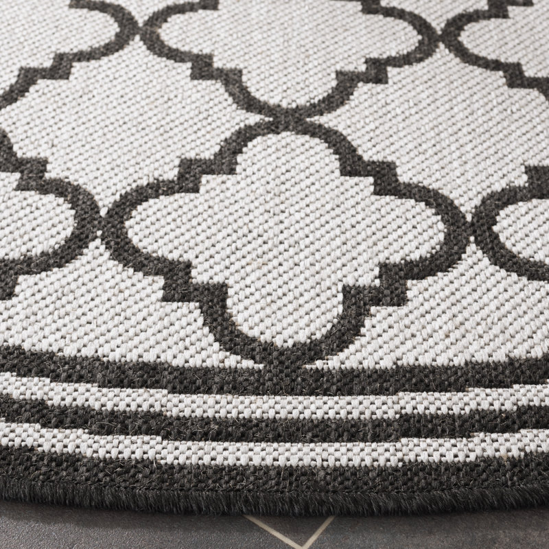 Ferrill 100 Performance Geometric Indoor/Outdoor Area Rug, Round 6'7"