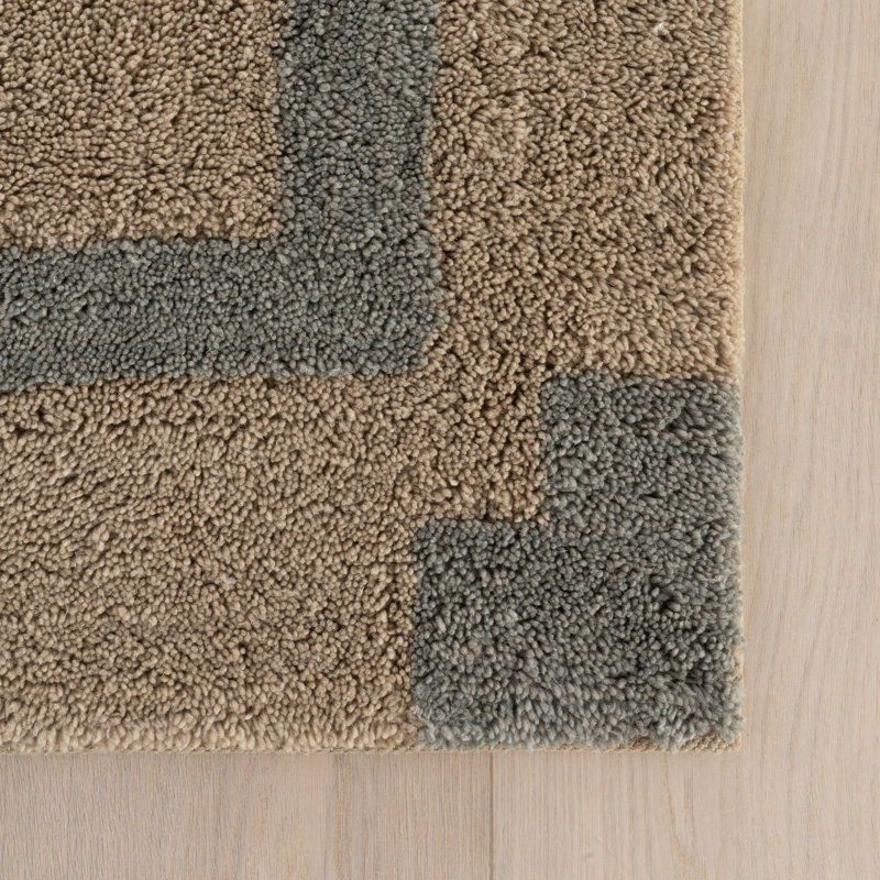 Orlina Bordered Rug, Rectangle 5' x 8'